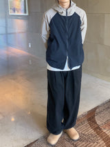 Stormy windbreaker 