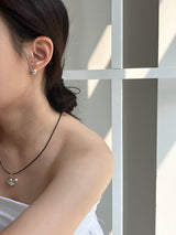 [92.5silver] matt heart one-touch earrings (wide ver.)