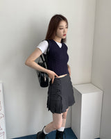 Lipa V-neck Twist Crop Knit Vest