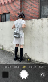 シンプルなラウンドロングブーツ