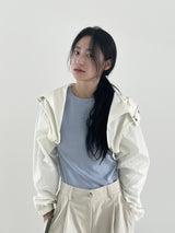 ユニークナイロンボレロジャンパー