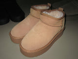 Short UGG
