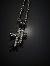 Silver crom neckless