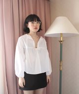 two-way ribbon puff blouse