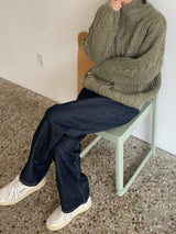 Mutual twist zip up knit 