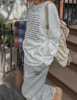 (UNISEX) アーティクルレタリングルーズ長袖