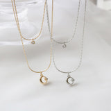 レイヤードシンプルムーンネックレス / Layered simple moon necklace / 2 color