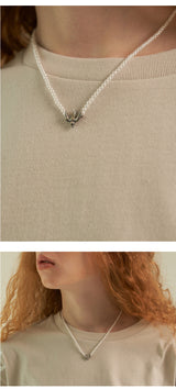 TINY PEARL NECKLACE (6661865635958)