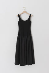 エフォートレスシークドレス / Effortless Chic Dress
