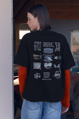 UNI YOUTHHOSTEL GRAPHIC T-SHIRT [BLACK]