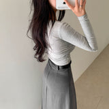 [Bellide made/Modal 37%] Waist-Emphasizing  side shirring U-neck T-shirt