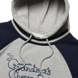 レタリンググラフィックチェリーフーディー／LATTERING GRAPHIC CHERRY HOODIE [MELANGE GRAY]