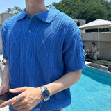 ケーブル３ボタンカラーニット