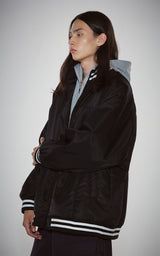 BOLD LOGO LONG VARSITY JACKET_BLACK