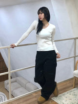 ユニスUネックスリムフィットニット