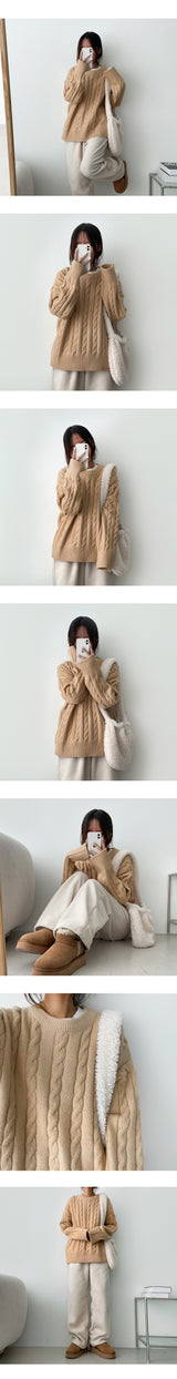 Cree Thick Twisted Round Knitwear