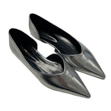 Stiletto flat shoes