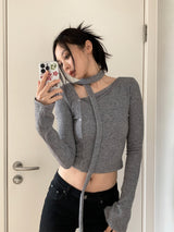 diagonal choker crop tee