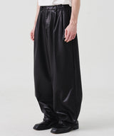 COATED OVERSIZED WIDE PANTS (BLACK)