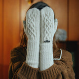 Cable knit gloves (6622471323766)