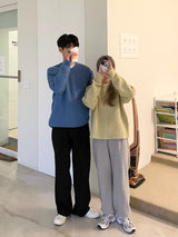 ブルーモヘアVネックニット