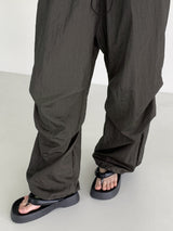 メトムレッグシャーリングバスロックナイロンツーウェイジョガーパンツ/ Methom Leg Shirring Baslock Nylon Two Way Jogger Pants