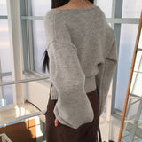 Bien off-shoulder two-way button slit V-neck long sleeve knit