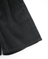 ブラックコーデュロイファイブピースショーツ / Black corduroy five-piece shorts