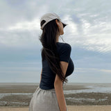 アメージングボディースリムUネックTシャツ