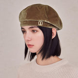VA Square Stud Octagon Velvet Beret / Beige