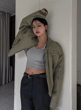 (UNISEX) ボルンセミクロップフライトジャケット