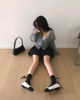 [BELLIDE MADE] ブロッサムVネックニットカーディガン