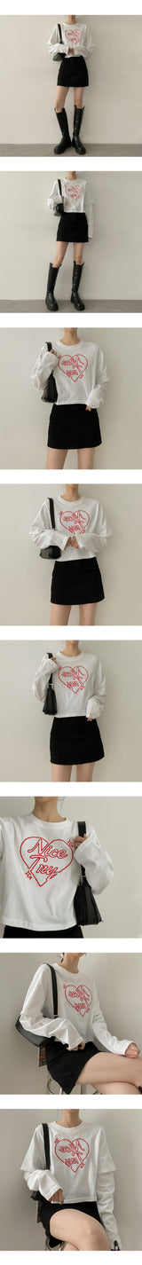 ナイスレイヤードクロップドロングスリーブTシャツ