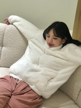 Fluffy fleece zip-up jacket