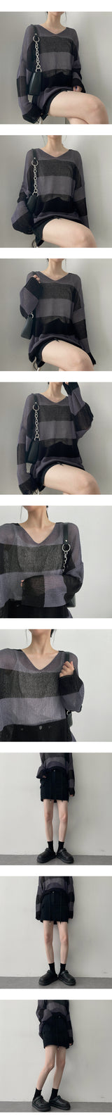ポージングユニットプライスVネックロングスリーブニット / Posing unit price V-neck Long-sleeved knitwear