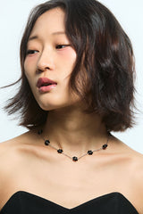 Bead flower choker