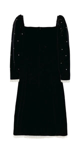 Velvet neckline dress