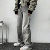 By Deep Washing Denim Pants