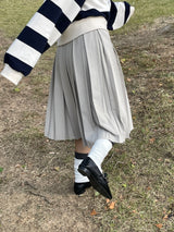 フリンジカットアウトミディプリーツスカート