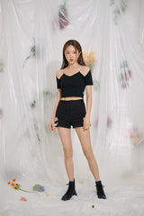 VチェーンショートスリーブクロップTシャツ / TOP(9290) V Chain Short Sleeve Crop Tee