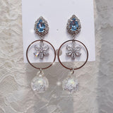 アイシーブルームイヤリング / Icy Bloom Earring - Light Blue