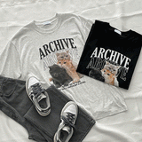 イブズキャットショートスリーブTシャツ / Eve's cat short-sleeved T-shirt