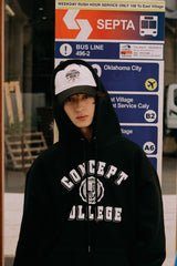 クラシックビッグロゴパーカ・ブラック［ユニセックス］/ Classic Big Logo Unisex Black Hoodie