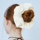 CLOUD SHIRRING SCRUNCHY(IVORY)