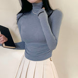 サイドシャーリングレーベルタートルネックTシャツ