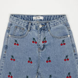 ストレートフィットチェリー刺繡クロップドデニムパンツ/ STRAIGHT FIT CHERRY EMBROIDERY CROPPED DENIM PANTS [6811]