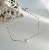 Silver 925 パールイノセントデイリーショートウェディングゲストネックレス/loo Silver 925 Pearl Innocent Daily Short Wedding Guest Necklace