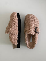 Joliet curly slipper