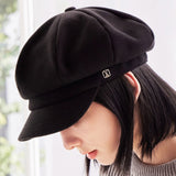 VA Square Stud Wool Newsboy Cap / Black