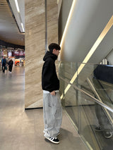 Diagonal line cargo sweat pants